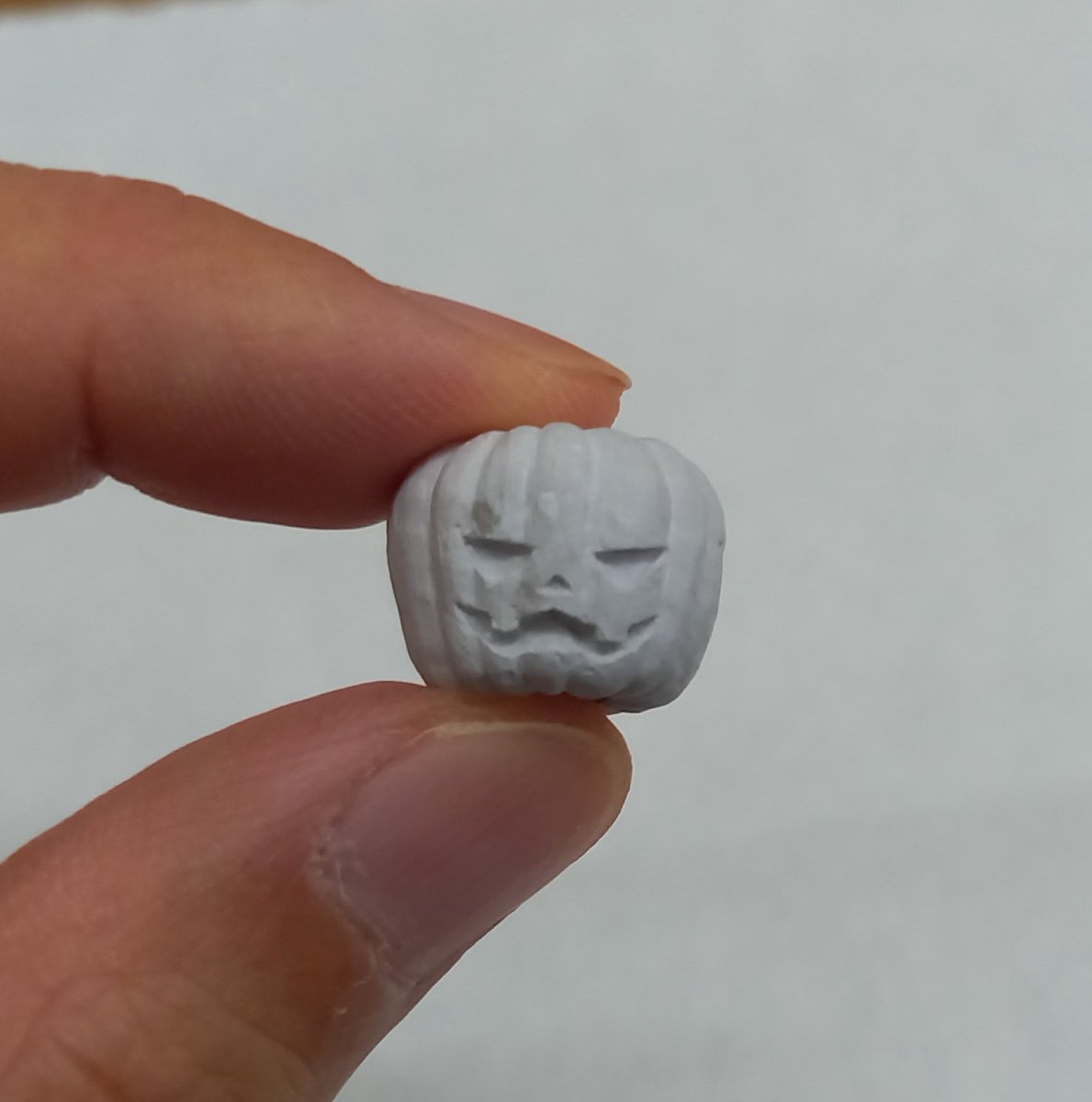 来週から期間限定で展示予定の人形をフライングお披露目🎃

頭を削った人形、寄生獣みを感じる…👾

#東武ワールドスクウェア #各ゾーンに散らばるよ #ミニチュア #人形 #ミギーに寄生してほしい