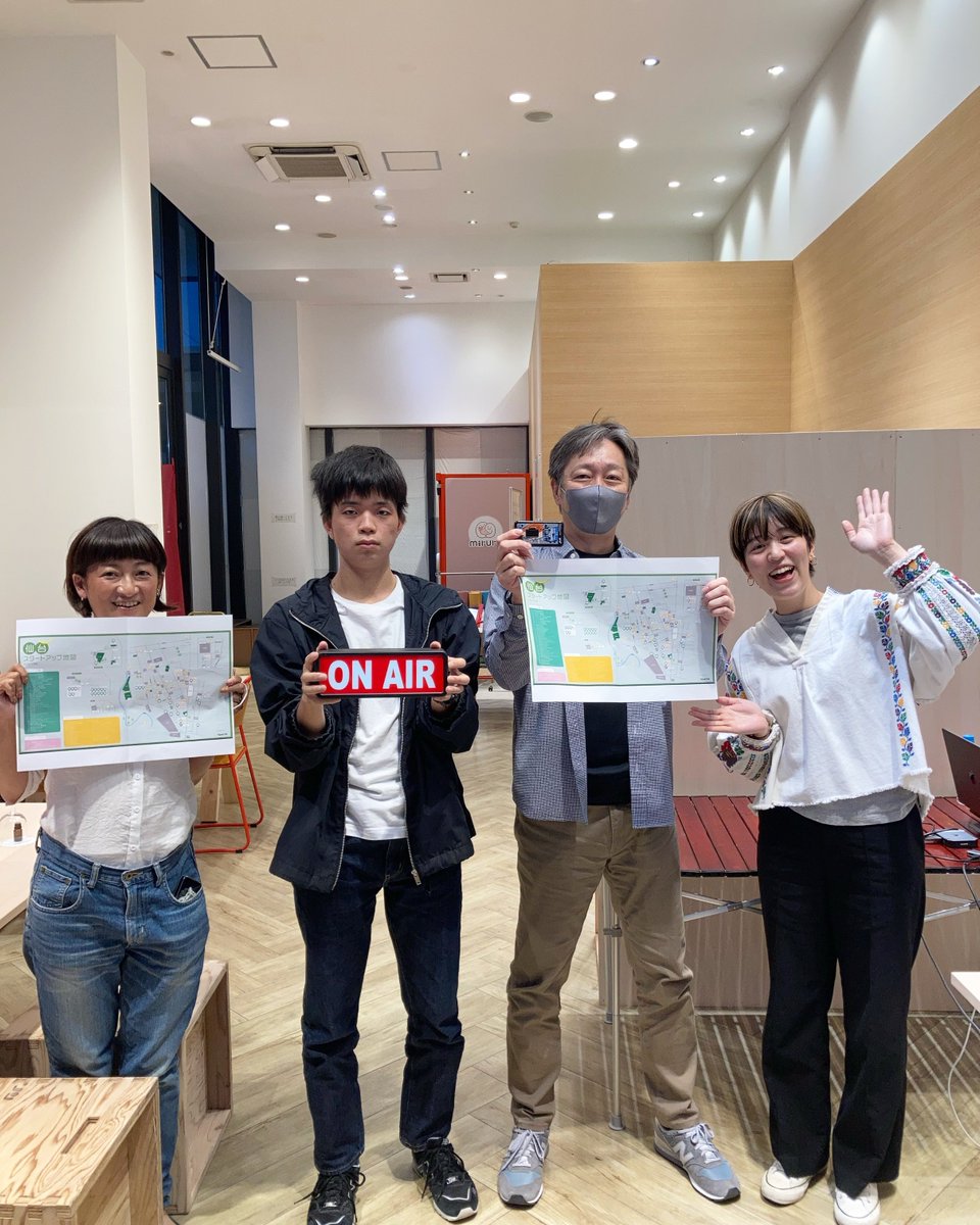 movemoveradio's tweet photo. MOVE MOVE RADIO 第9回
後半は、(株）アイ・ティ・プロジェクトの荒木さん、
スパークル（株）の藤田さん、佐々木さんをお迎えして、わいわいトーク🎙

仙台で未来を担う企業が
ぐんぐん芽を出し始めていますよ〜🌱

アーカイブ配信▶️
https://t.co/a2hVoEQMlc

 #movemove #仙台駅前らしさ https://t.co/0PMoYYhE6f