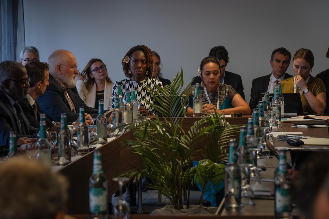 "We tend to say ‘we are all in the same boat', but frankly we are not. We are all in the same ocean, but not in the same boat. We need to make sure that everybody has a boat that can survive." 

Full remarks at the #PreCOP27 Climate Vulnerable Forum 👇

ec.europa.eu/commission/pre…