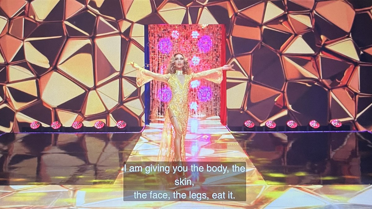 _bryntjms's tweet photo. SHE'S THE FILIPINO WINNER #DragRacePH #DragRacePhilippines https://t.co/wpwwZDr2Gv