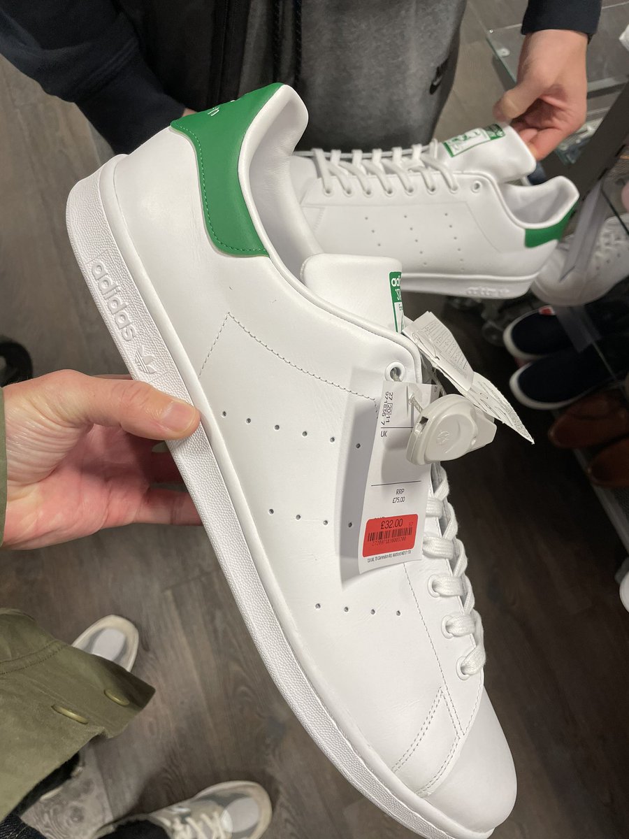 Darval2711's tweet photo. For just £32 fool lassies intae thinking you’ve got a massive cock. #size20 https://t.co/3U13QwqnDr