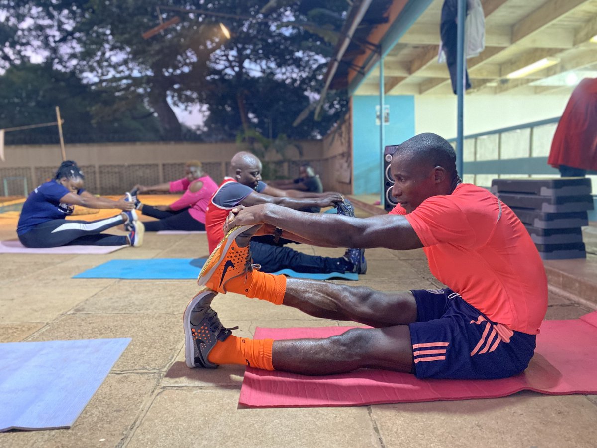 teksportsrcf's tweet photo. How does your fitness coach inspire you? 

Ladies and gentlemen, your Wednesday coach

See you in a few @Makerere @MakerereSports swimming pool arena at 5:30 pm

#keepitatteksports #MakerereAt100 https://t.co/rVIYpU4Okf