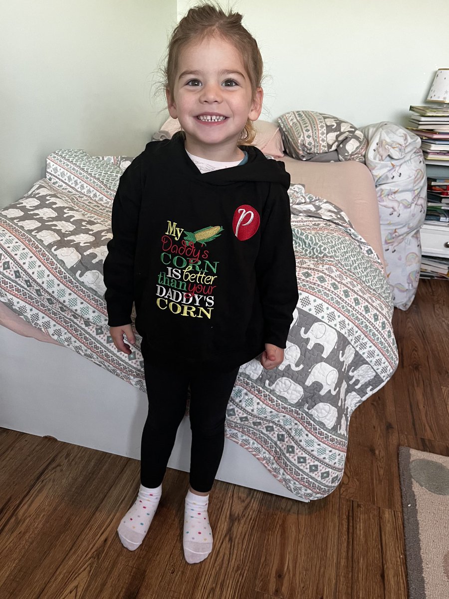 greg elliott tweet media