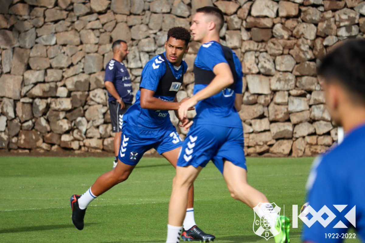 ibraperez__'s tweet photo. @CDTOficial ⚽️ https://t.co/mAH2zgoItl