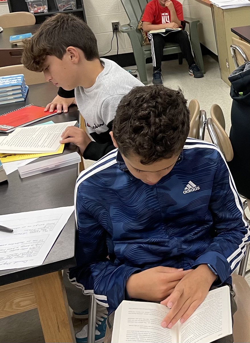 Book clubs bring so much joy!@RSDsmithschool