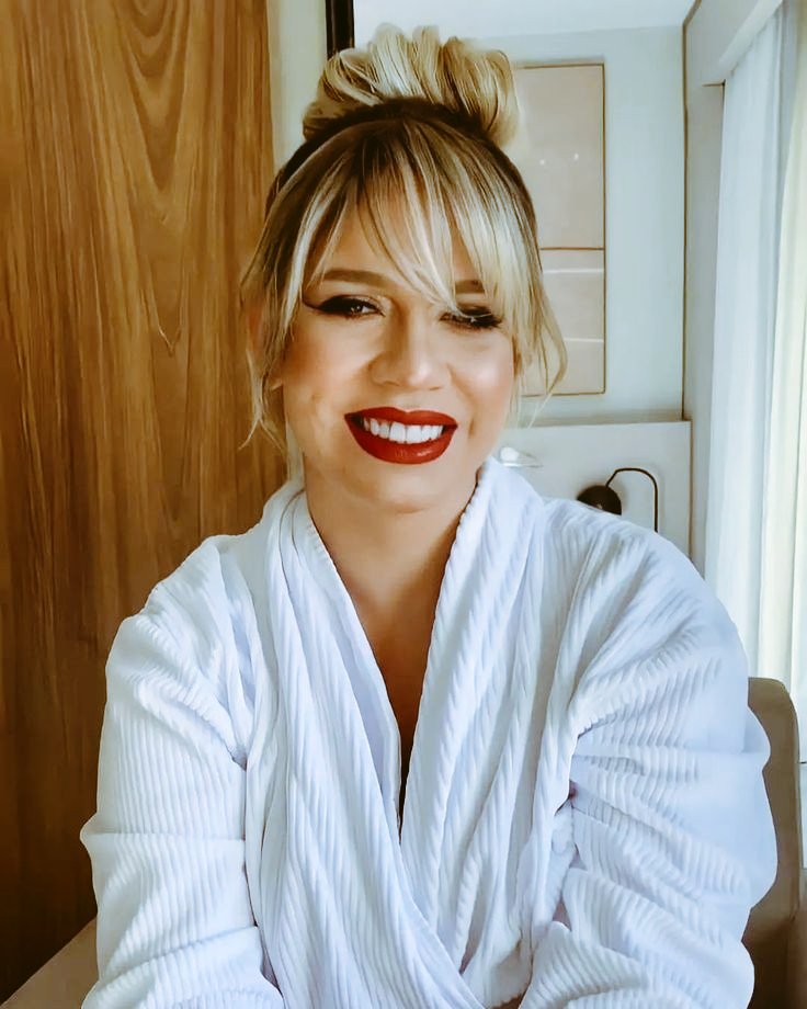 jessyca_2022's tweet photo. Saudade tem  nome e é @MariliaMReal
11meses ,que parecem 11 minutos  11 segundos , seu  sorrido pra sempre  em minha  memória  #nuncateesqueceremosmarília https://t.co/YkyTPci1K5