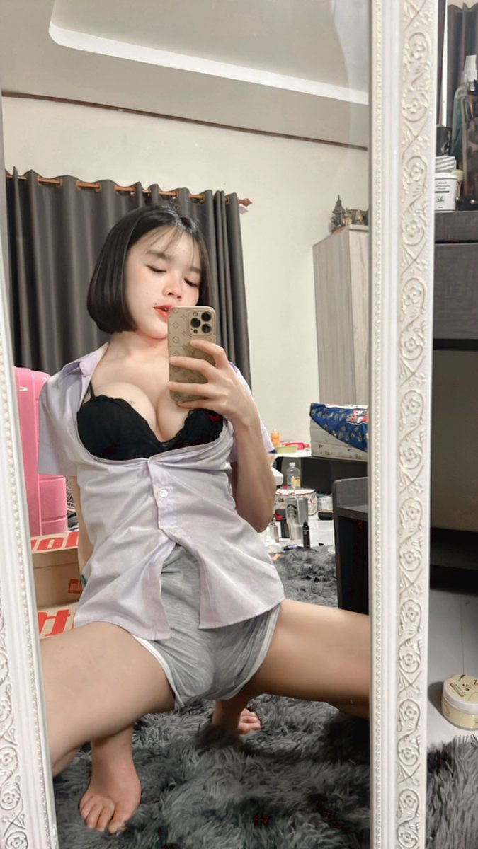 PhxdiHi's tweet photo. ก็ไม่เท่าไหร่🤔🤔 https://t.co/djuca64oGu