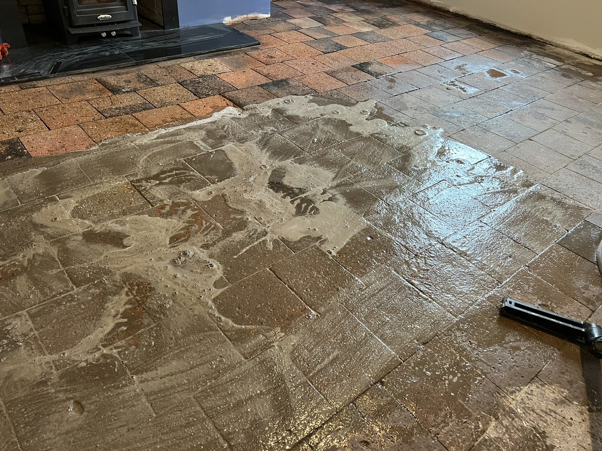 Hillhead Floor Restoration Services tweet media
