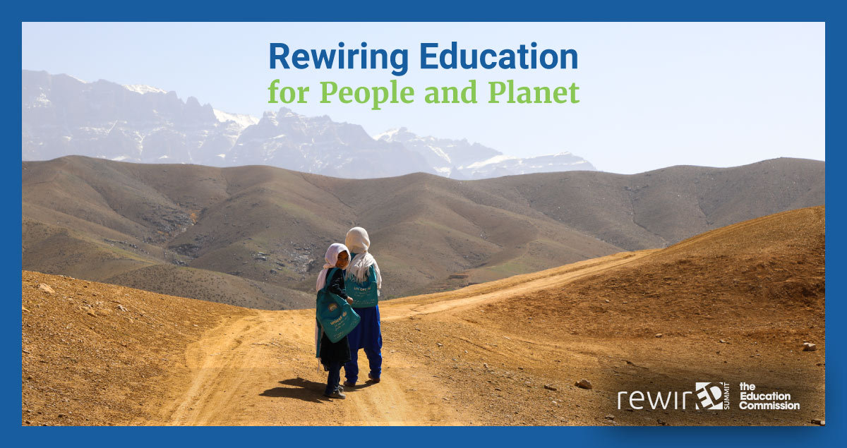 educommission's tweet photo. Our #RewiringEducation for People & Planet report emphasizes the importance of collaboration across sectors, systems & stakeholders.
On #WorldTeachersDay, we celebrate the teachers + wider #educationworkforce working to transform learning & teaching ๐
https://t.co/qGdzameYy2 https://t.co/p9hoYK5sjF