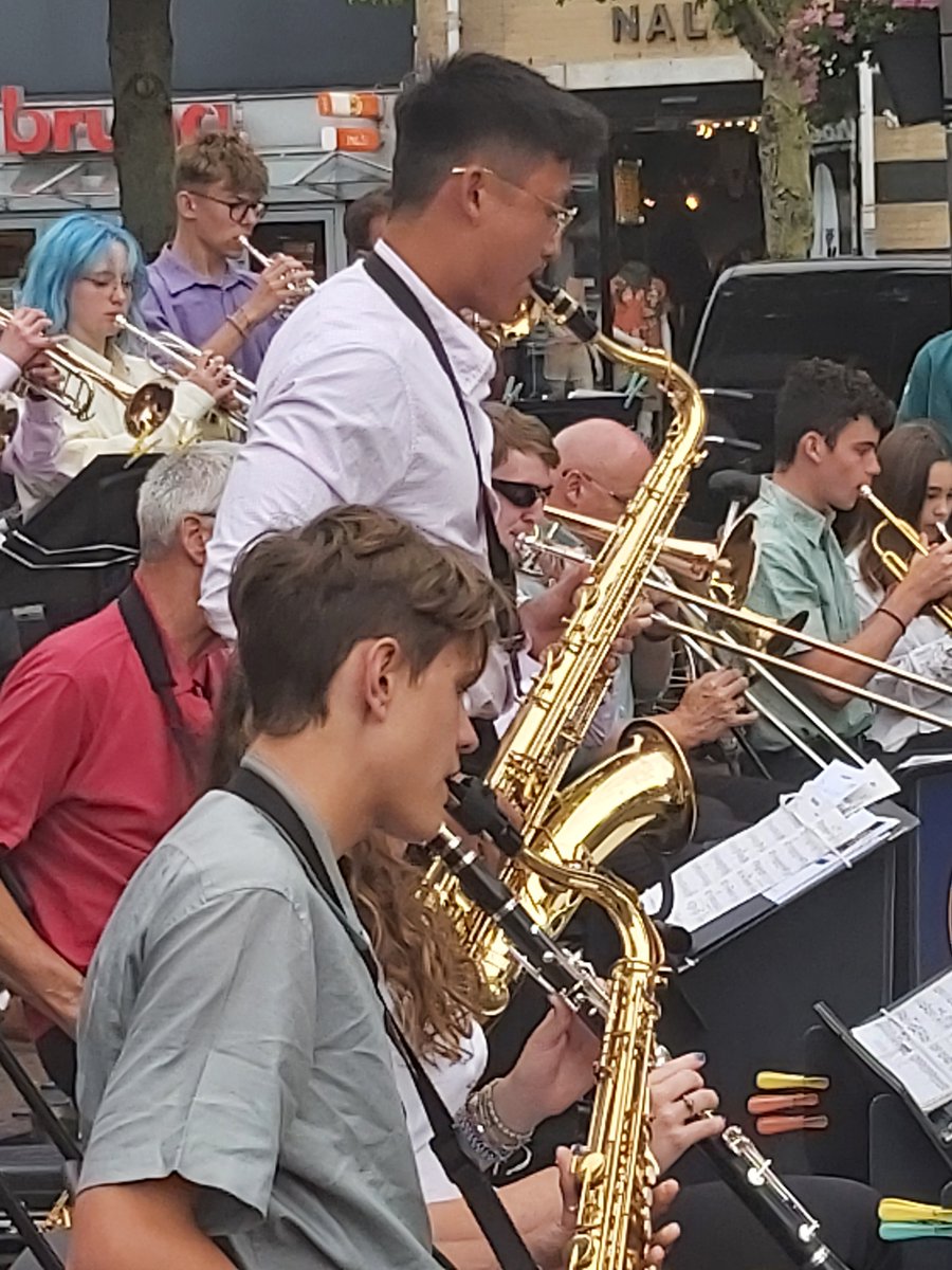 AshfordAYJO's tweet photo. The final tranche from tour- Zandvoort! @AshfordSchool  @United_Music1 @UL_Partnership https://t.co/nhGwN8lAVe