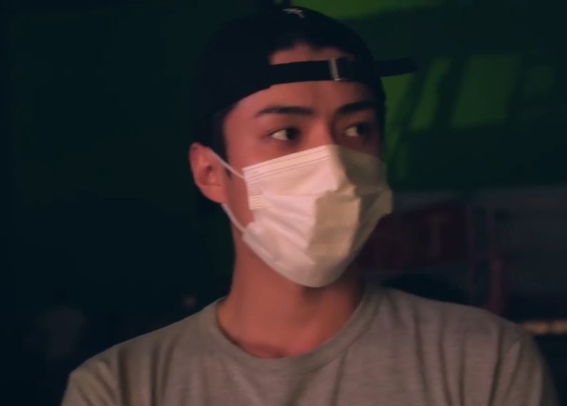 SEKAlLOOKS's tweet photo. Mask can't hide his beauty 🫶🏻 https://t.co/q3NbrbeaIc