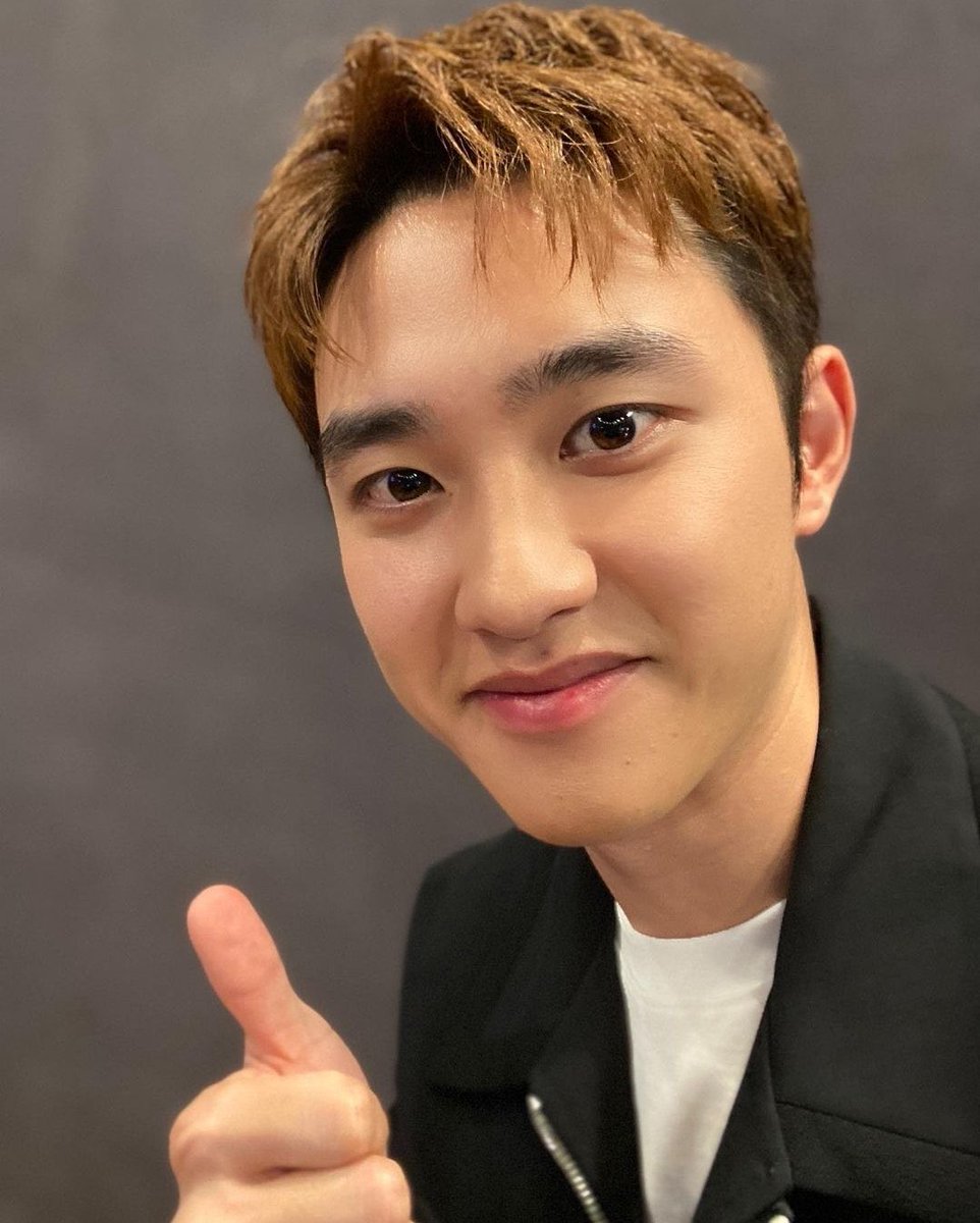 dksoopics's tweet photo. Kyungsoo selca 😍

#Kyungsoo #DO (D.O.) #디오 #도경수 #엑소디오 @weareoneEXO https://t.co/5aa0isiim5