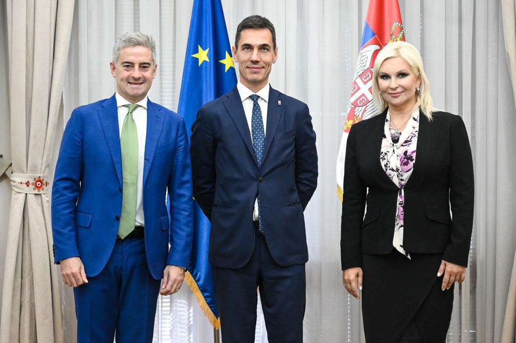 Building on success stories, <a href="/EIBGlobal/">EIB Global - account inactive</a> met DPM Mihajlovic <a href="/SerbianGov/">Serbian Government</a> to consolidate EU support for the green and climate ambitions of Serbia. #GlobalGateway #COP27 #BerlinProcess