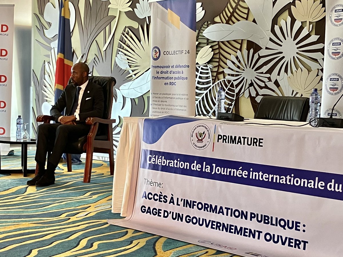 AmbSuisseRDC's tweet photo. Ravi d’avoir pu célébrer la Journée internationale du droit de l’accès universel à l’information avec les représentants du Gouvernement 🇨🇩, la société civile, notamment le Collectif 24, un partenaire soutenu par la Suisse 🇨🇭 et les pays amis 🇺🇸 et 🇸🇪. Merci 🙏 @PatrickMuyaya. https://t.co/6qLOX9HGYp