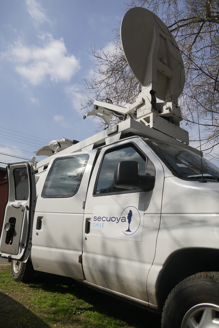 secuoyalatam's tweet photo. En @SecuoyaChile podemos ayudarte a realizar tu #streaming ya sea para un evento corporativo, para una convención, o lo que necesites. Tenemos el equipamiento técnico, humano y las instalaciones para hacer de tu proyecto, una gran transmisión. Contáctanos y cotiza con nosotros. https://t.co/UqX7KA6nsb