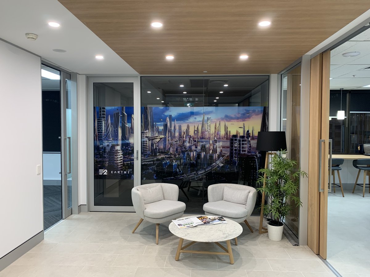 theshaneisaac's tweet photo. I'm not sharing visuals directly #Earth2 platform related as we have November birthday announcements upcoming but for those interested, here are a couple of shots of the entrance area to one of our offices we've had since June '21. Love these views. I AM around I have just been https://t.co/pUWDfDxsSU