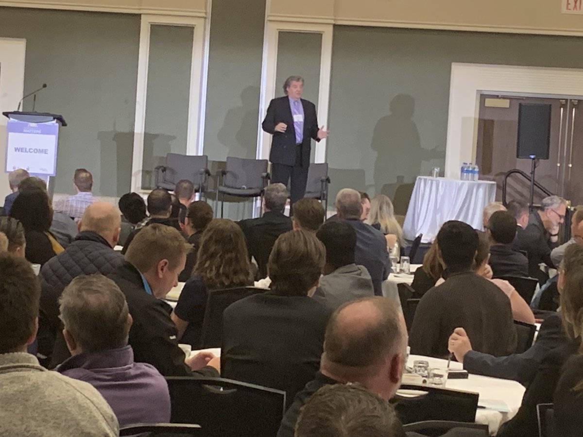 LondonEDC's tweet photo. We are off to a great start at the 2022 staging of #MfgMatters with 500 manufacturers, @GMcanada @JasonBatesLdnOn @EMCCanadaMFG https://t.co/ZXPSodMEoc