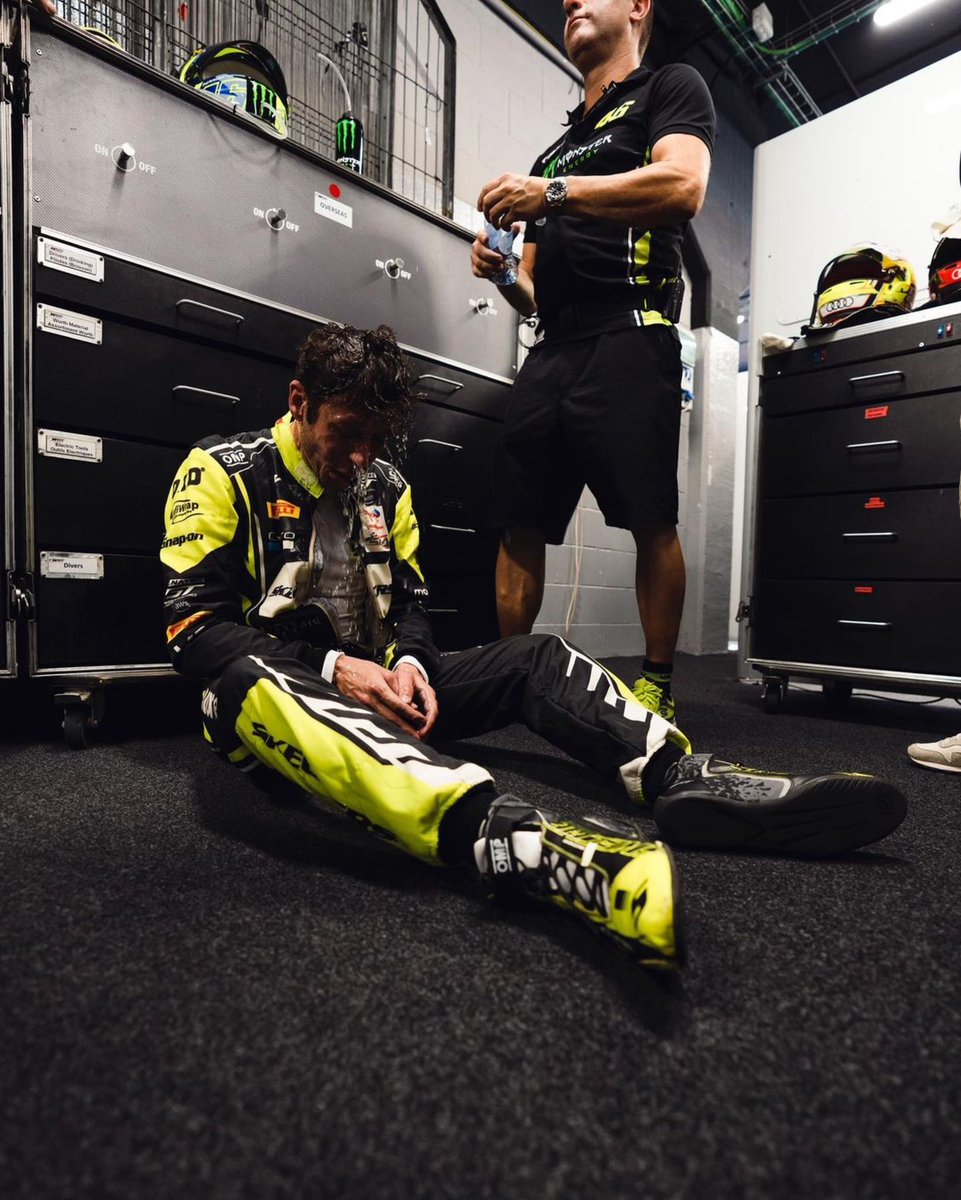 Valentino Rossi tweet media