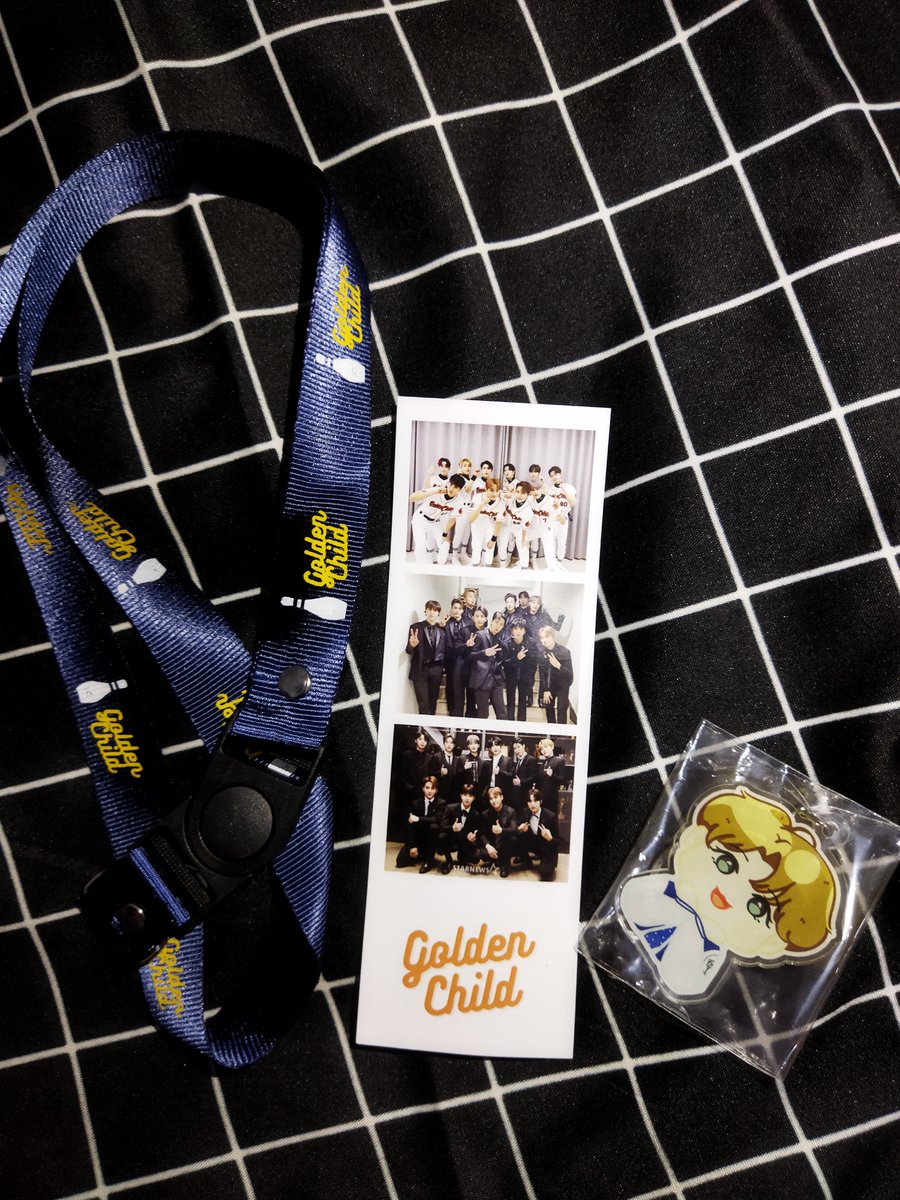 ness10_inspirit's tweet photo. Yeay thank you @nessinaproject buat mystery box nya 🤗✨✨💜 . Ditunggu event2 lainnya 🌈 https://t.co/BWuGbkhNDx