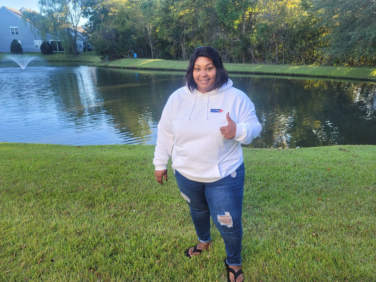 KKaid2019's tweet photo. @tradertvshawn From South Carolina this is the best show. I listen to you guys EVERYDAY ALL DAY. @tradertvneal @tradertvbrendan @tradertvprad ARUN, and everyone else on the show you guys are the best! https://t.co/dLrQkpmXK6