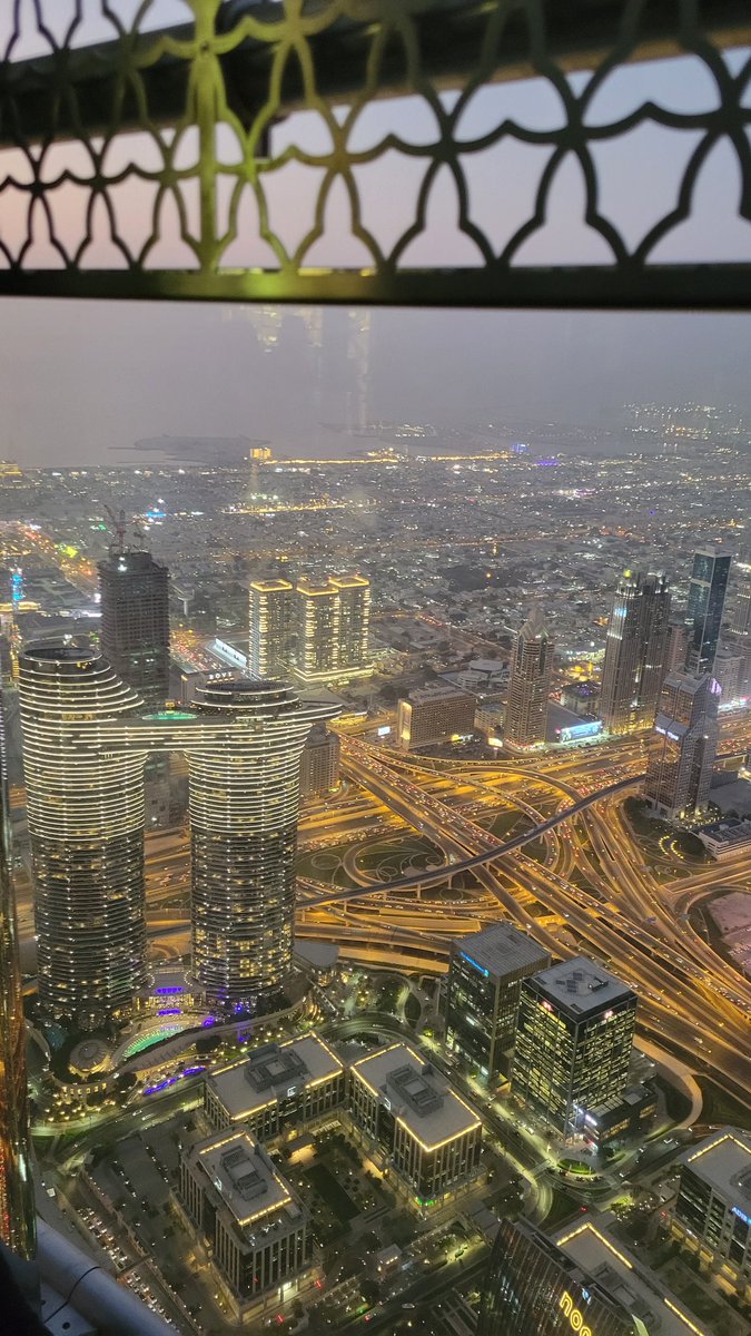 NadiaFayth's tweet photo. ✈️ Settling back into reality after flying a whopping 20,073 miles to 5 countries in 20 days. A good friend lovingly told me "Welcome back. Now you need to calm the F down". Fair enough.
📍Dubai, UAE
#roadto100countries https://t.co/inBVffBseN