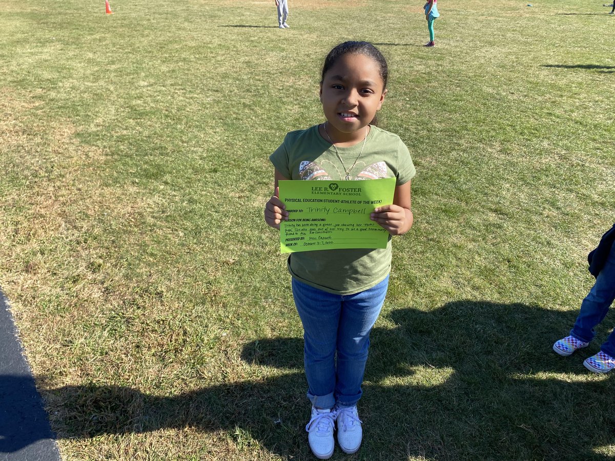 Tara Capouch tweet media