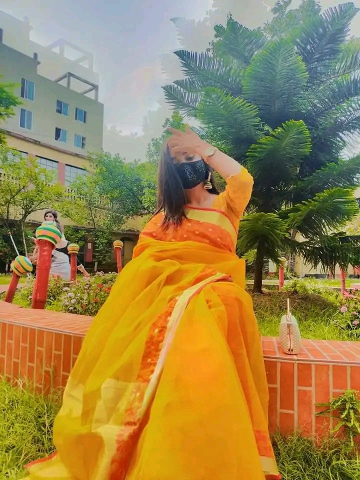 রুপসী রাজকন্যা tweet media