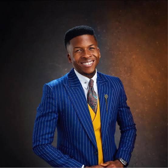 TheNationNews's tweet photo. Apostolos makes history as first Christian album to hit Top 10 chart https://t.co/8AwQr2x0em https://t.co/BdMOZUxKbC