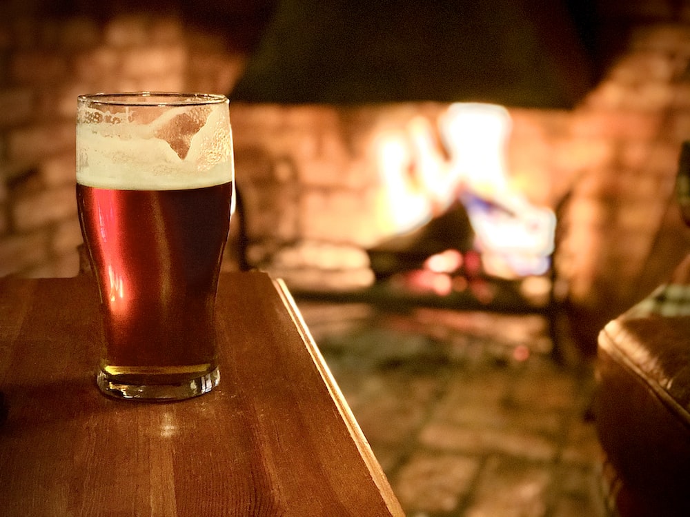 TheCannonPub's tweet photo. Fancy a pint? Come on down to the Cannon. 🍺 

#TheCannonPub #LocalPub #EnglishPub #HappyHour #DrinkDeals #DancingThroughTheDecades #90sMusic #ClublandMusic #DecadeMusic #PintOfBeer #ClublandClassics https://t.co/98ZSmIYq6D https://t.co/mMugLA1Xc8