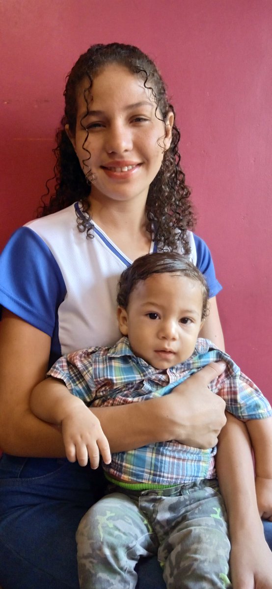 echeverriaeliez's tweet photo. Hoy cumple un añito mi 2° nieto, muchas felicidades y felicitaciones para mi hija también, bendiciones dicha y exitos, que Dios los cuide! #LuisAlejandro y #ValeriaEcheverria https://t.co/D9w4ijnryT