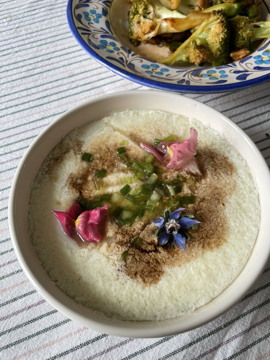 Chifan_paris's tweet photo. #UglyDelicious #MocheDelicieux https://t.co/OA0OdD67e9