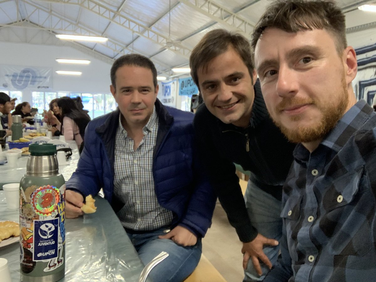 JuventudUPCNSfe's tweet photo. Encuentro Nacional de Juventudes 2022, hoy todas las secciónales 🇦🇷 debatimos sobre el Movimiento Obrero y la Coyuntura Nacional.
@upcnstafe 
@UPCNok https://t.co/HF4iG6bADM