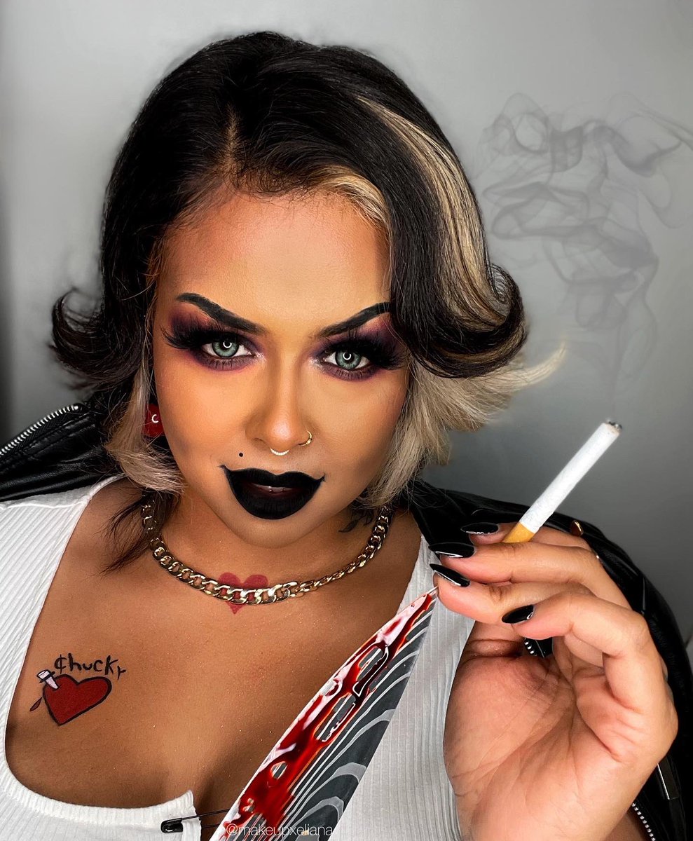 ElianaAnswers's tweet photo. What would Martha Stewart say?! Tiffany Ray with a lil twist 
😈😌😂🔪🩸⚠️fake blood and cigarette is a prop! *say no to smoking cigarettes!!😅 
@mehronmakeup fake blood &amp; paradise body paint @juviasplace foundation sticks @elfcosmetics grip primer @ttdeye_colors #ChuckySeason2 https://t.co/ejph0VvEyE