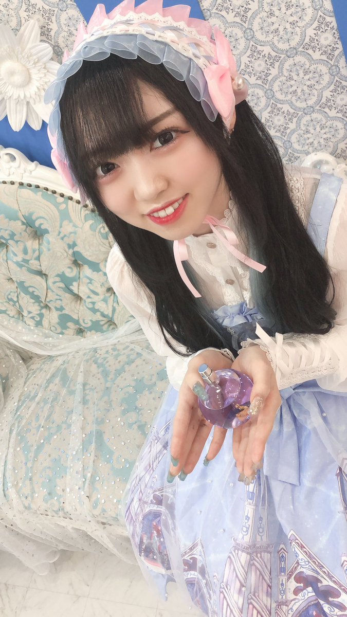 _rukapy0n_'s tweet photo. 最後の撮影会のお写真はとてもお気に入りなのです⭐️ナチュラルな表情��てる！やっぱり加工は薄い方がいいのだ〜

みんなが昔撮ってくれた写真、全部保存して母がアルバムにしてくれました！大切に取ってあります🥰 https://t.co/oA6YsPIuZ4