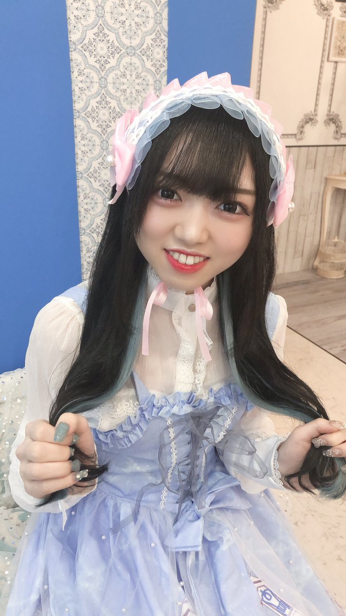 _rukapy0n_'s tweet photo. 最後の撮影会のお写真はとてもお気に入りなのです⭐️ナチュラルな表情��てる！やっぱり加工は薄い方がいいのだ〜

みんなが昔撮ってくれた写真、全部保存して母がアルバムにしてくれました！大切に取ってあります🥰 https://t.co/oA6YsPIuZ4