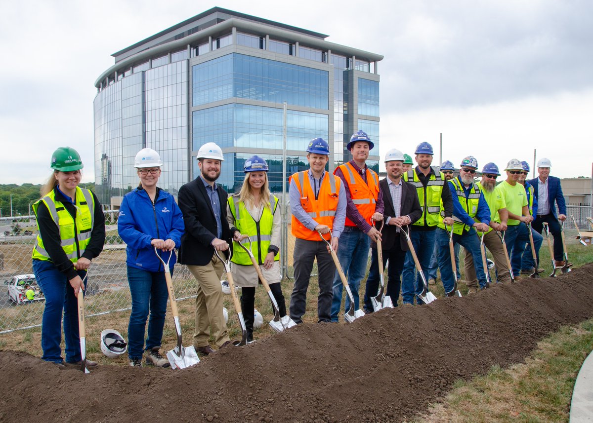 JE Dunn Construction tweet media