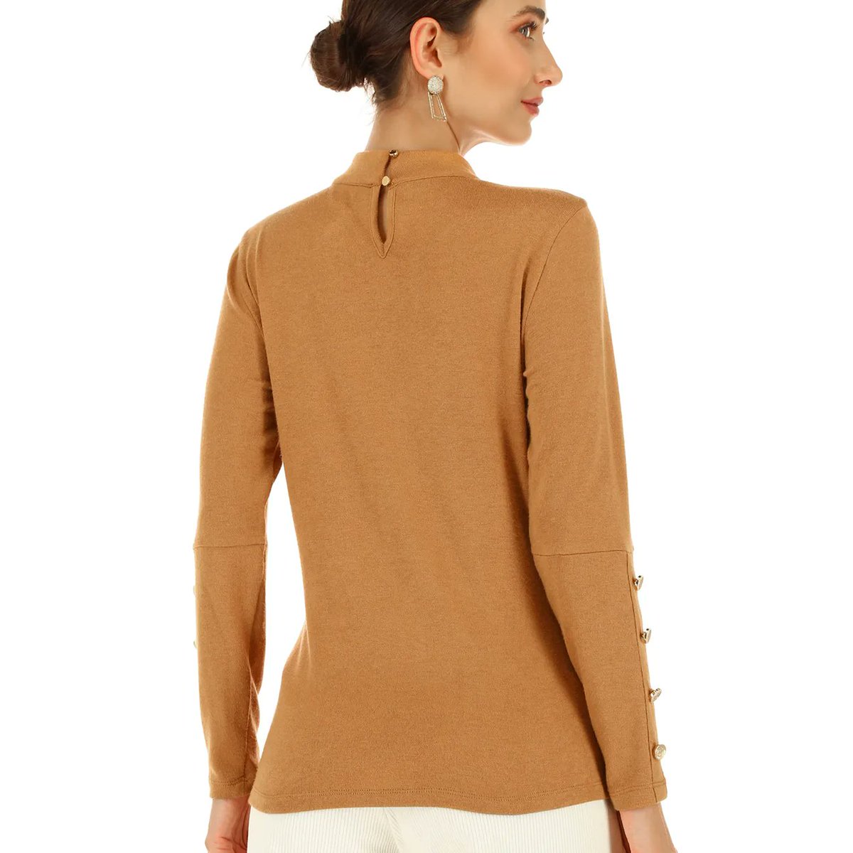 AlexisModa's tweet photo. En los detalles encontrarás la diferencia, como en esta blusa con botones en mangas #SoyAlexis #MujerAlexis #LookAlexis #Moda #Estilo #Otoño2022 #DiseñoMexicano #Blusa #Detalles #AlexisCollection https://t.co/GyJlH0rhf1
