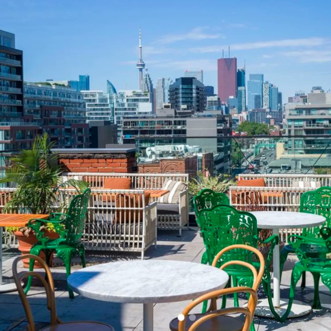 RiversideBIA's tweet photo. Enter for a chance to win in our 5th and final #QueenEastEats ‘22 #giveaway!! You could win a gift pack from 4 local restos/bars in @RiversideBIA &amp; @LeslievilleBIA. Enter by 11:59PM on Tues Oct 11th via https://t.co/8o9HGXkI8u https://t.co/l9QvpzXxBF