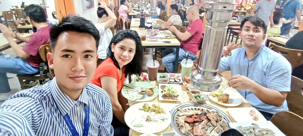 Elmarie_26's tweet photo. Kabait ng mga friends ko oie๐ฅฐ
Mang hagad og kaon๐ insert daw ka sir @SirDoyDoy nag celebrate daw me kay teacher's day nimo.โ๏ธ๐คฃ
#Busogmuch!. https://t.co/VJHhVeSNgD