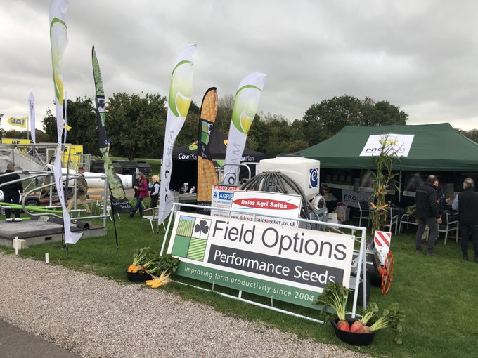 ProCamUK's tweet photo. Great day @BathandWest Dairy Show! Come and see us to talk all things forage #farming #royalbathandwestdairyshow #britishfarming #britishfarmers #fieldoptions https://t.co/mIBWHMA4Ii