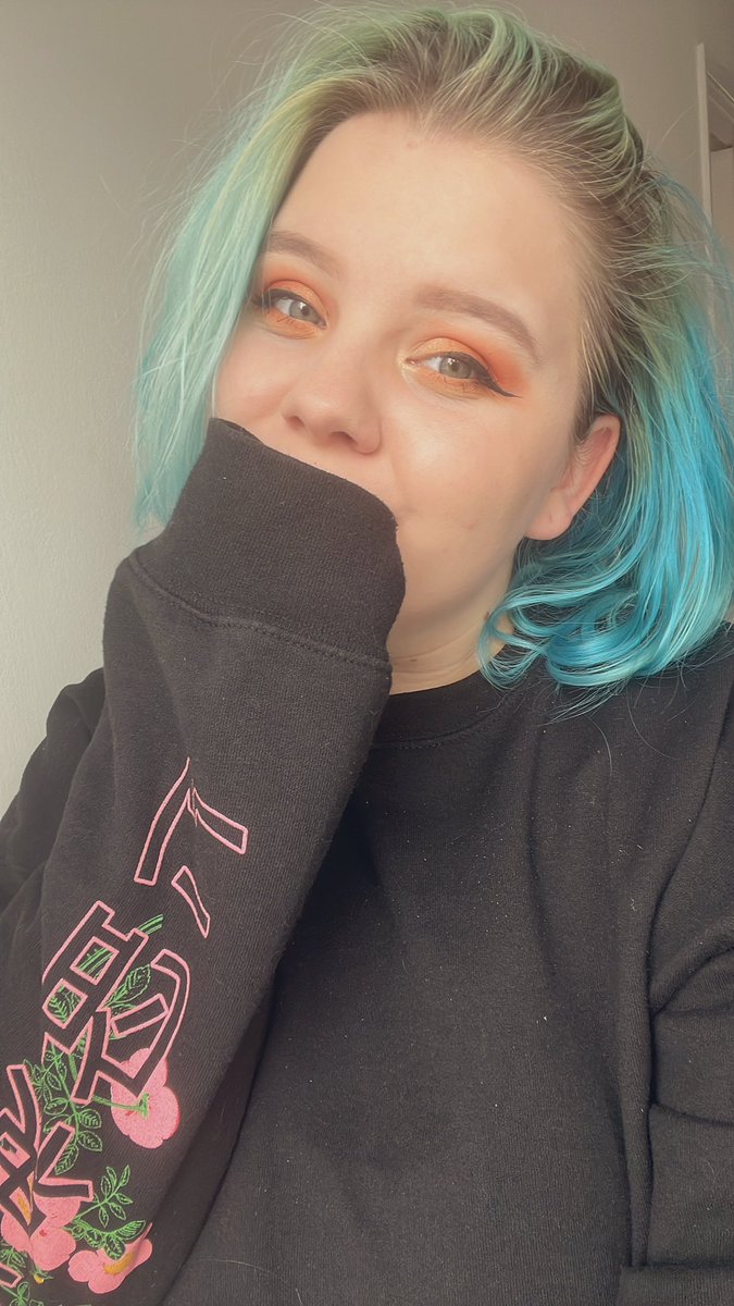 justlaurxn_'s tweet photo. ✨LIVE NOWWWWW✨

I can’t got a job and I am soooo happyyyy!! Let’s celebrate 🥰

https://t.co/DfCtUvGZtb https://t.co/pDbLExomG5