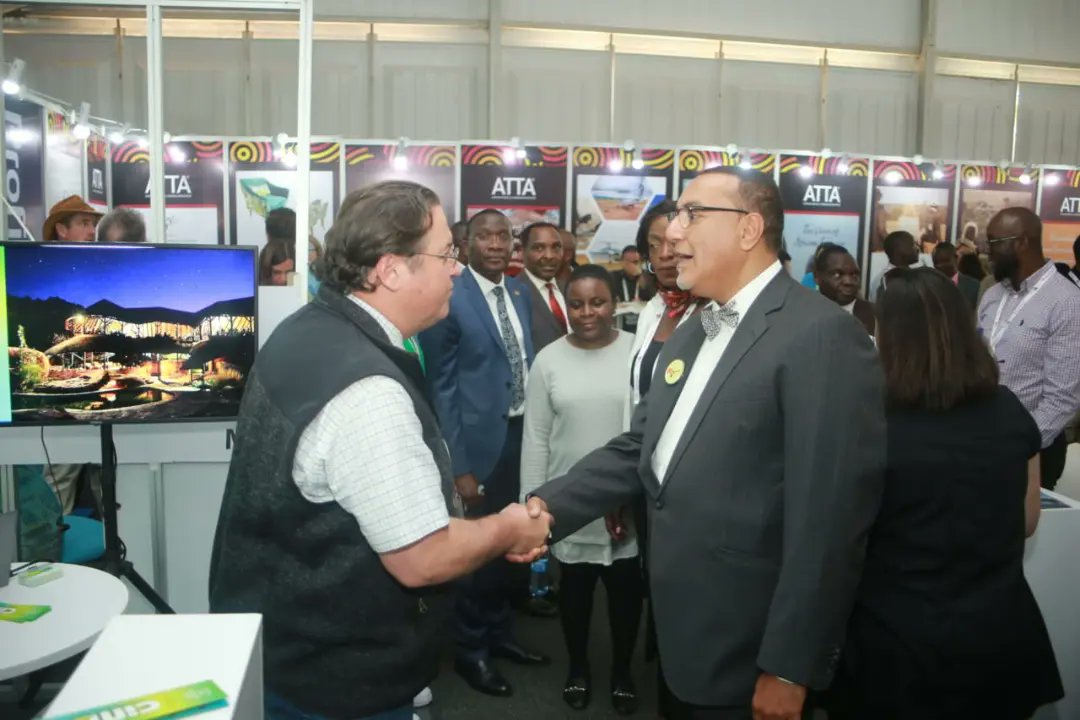 goplacesdigital's tweet photo. Hon. Najib Balala and Dr. Betty Radier at MKTE 2022

#MKTE2022 #RediscoverTheMagic 
#GoPlaces #GoPlacesDigital
#ChefsDelight 
@Bomasofkenya 
@MKTravelExpo 
@magicalkenya 
@tunajibu 
@aabradier https://t.co/xe0Bv36MoJ
