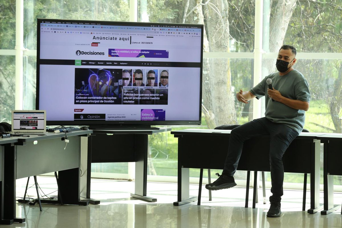criterio997FM's tweet photo. #ResumenCriterio
🔴@fidelromero_mx, especialista en periodismo y tecnología, impartió un taller para estudiantes de Comunicación #UAEMéx e integrantes de la #APVT
Destacó que las herramientas digitales ofrecen a las y los periodistas la posibilidad de crear historias multimedia https://t.co/MT9HtEQpt7