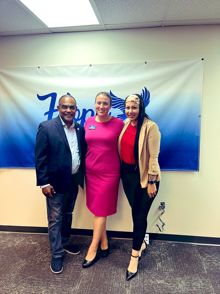 Albertson4Judge's tweet photo. Thank you @hope4prisoners1 and @JonDPonder for having me speak at your Tuesday Night Huddle Up. Such an incredible group of people working together to make good changes. #goodchanges #community #communitymatters #support #vote https://t.co/cMkFAiquYe