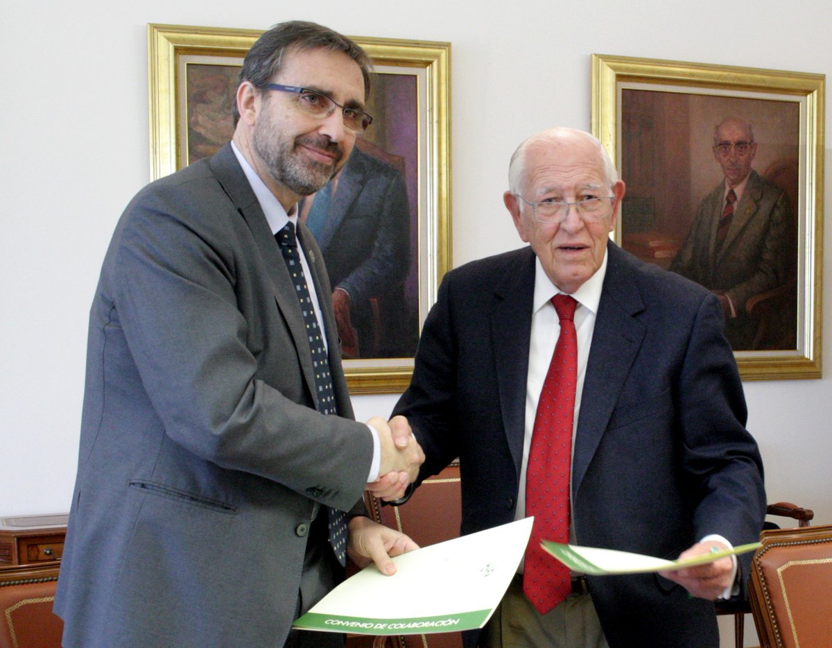 ujaen's tweet photo. La @ujaen muestra sus condolencias por la pérdida de José Luis García-Lomas Hernández, presidente de la Caja Rural de Jaén, Barcelona y Madrid, una entidad cuyo apoyo constante a la #UJA y a la provincia de #Jaén ha sido clave para el desarrollo paralelo de ambas https://t.co/dlg3Wk1qnH