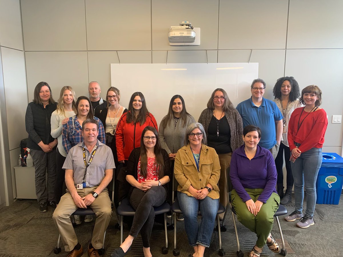 Some candidates at #Brandon City Hall spoke about the need for a collaborative approach within Bdn to address social issues. As the Coordinator for Community Mobilization Westman, I would love to introduce our #HUB Table &amp; the Enhanced Supports phase of CMW to you #431-541-5442