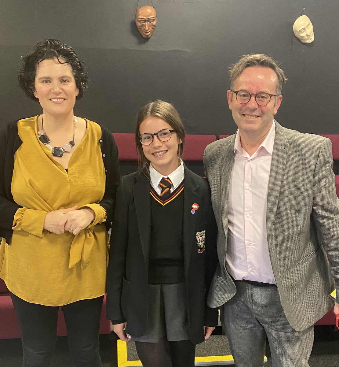 paulcollins123's tweet photo. The day @ClaireHanna came to @lagancollege &amp; met Freya Collins (and her dad!) &amp; heard about the growing demand for Integrated Education in South Belfast and beyond @lagancollege @OsborneTweets @IEFNI @IntEdAlumni @MDIC19 @niciebelfast https://t.co/hs8Mxvv2wG