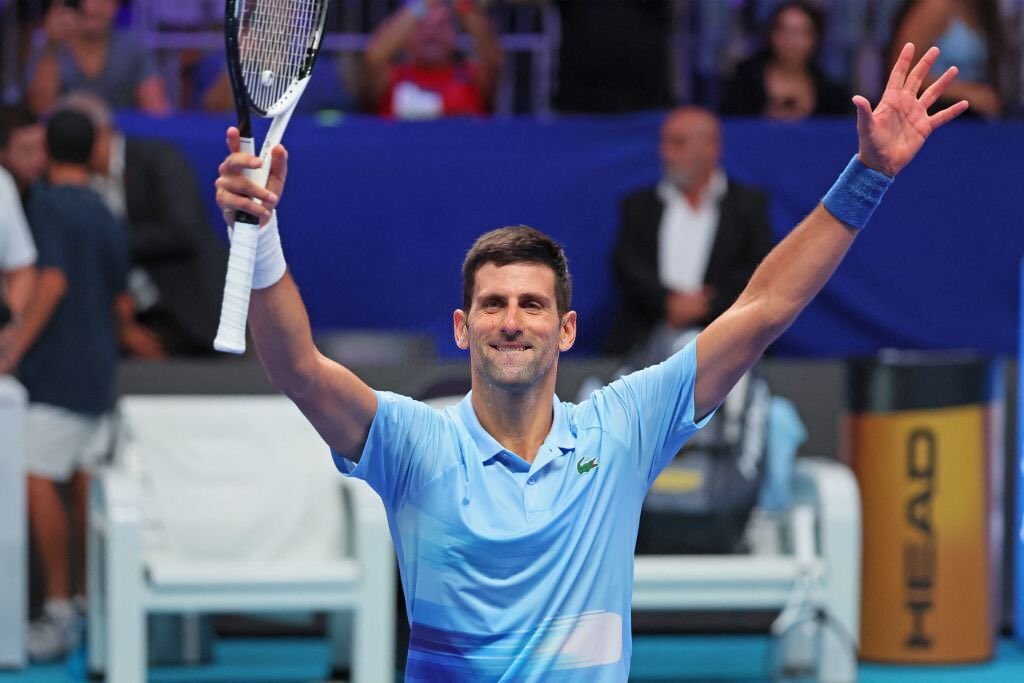 Novak Djokovic, ATP 500 Astana’da ilk maçında neredeyse terlemediği maçta Cristian Garin’i 6-1 ve 6-1’lik setlerle 2-0 mağlup ederek adını son 16’ya yazdırdı ve Botic Van De Zandschulp’un rakibi oldu.