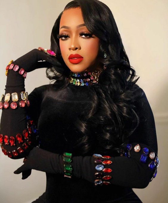 Always and forever the QUEEN of rap...You deserve your flowers I'm so happy for you da ORIGINAL BADDEST