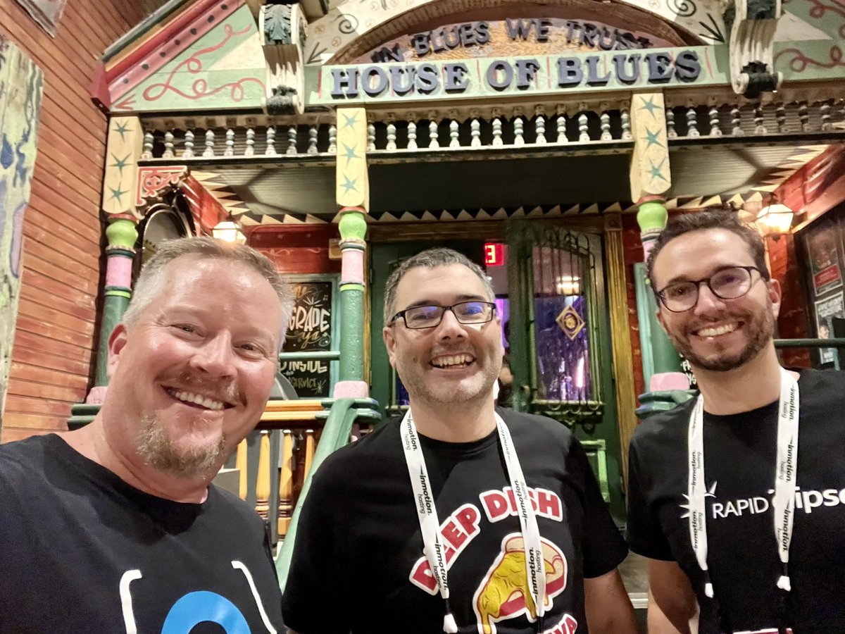 mraible's tweet image. I had a lot of fun last night hanging out and chatting with these two! #ACNA2022 #ApacheCon #Java